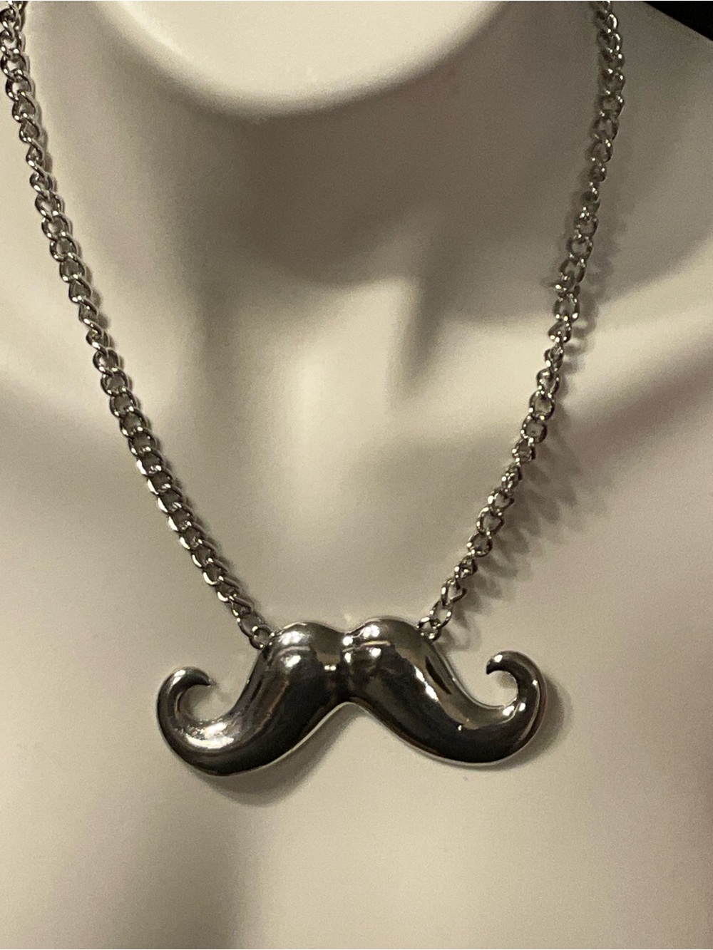 whimsical handlebar large mustache pendant stainless steel necklace vintage NEW